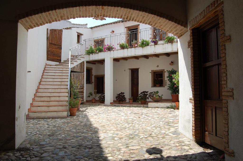 Rifugio Di Galte Bed & Breakfast Galtellì Екстериор снимка